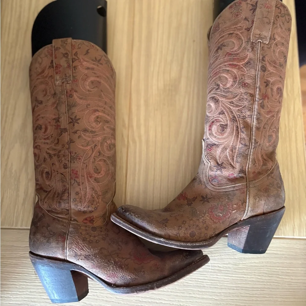 Lucchese Brown Leather Floral Embossed Heeled Cowboy Boots - Picture 1 of 7
